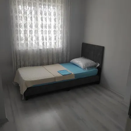 Apartment Ozkanlar Sitesi I Havuzlu Guvenlikli Site Merkezi Konum Antalya